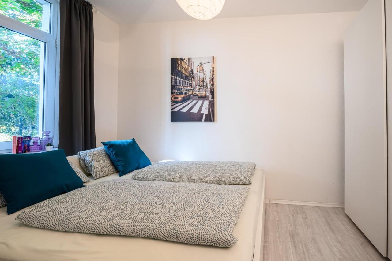 Helle Wohnung In Sudenburg Mit Balkon - Wlan, 4 Schlafplaetze Magdeburg Exterior foto